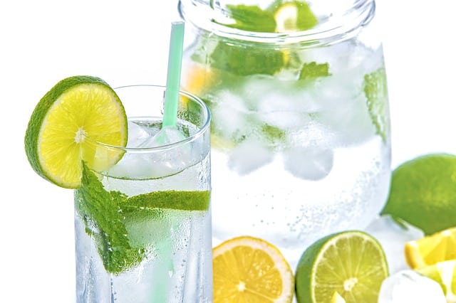 What Is Sassy Water in the Flat Belly Diet?